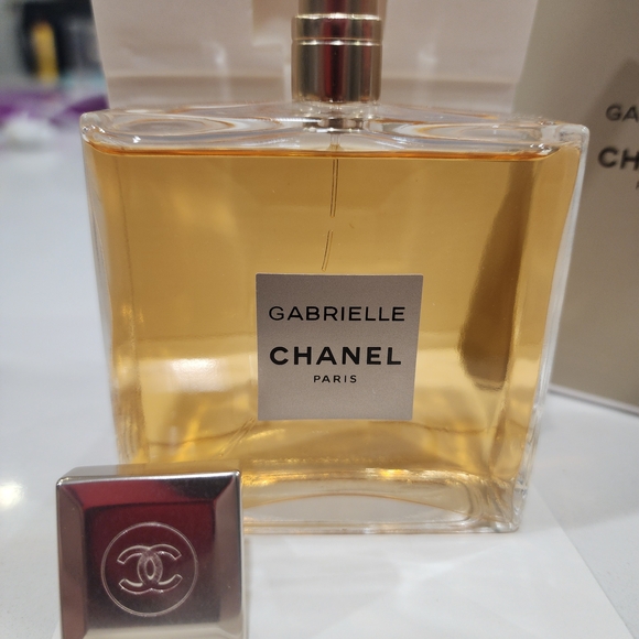 CHANEL Gabrielle Eau de Parfum - Gold and Silver - Picture 6 of 8